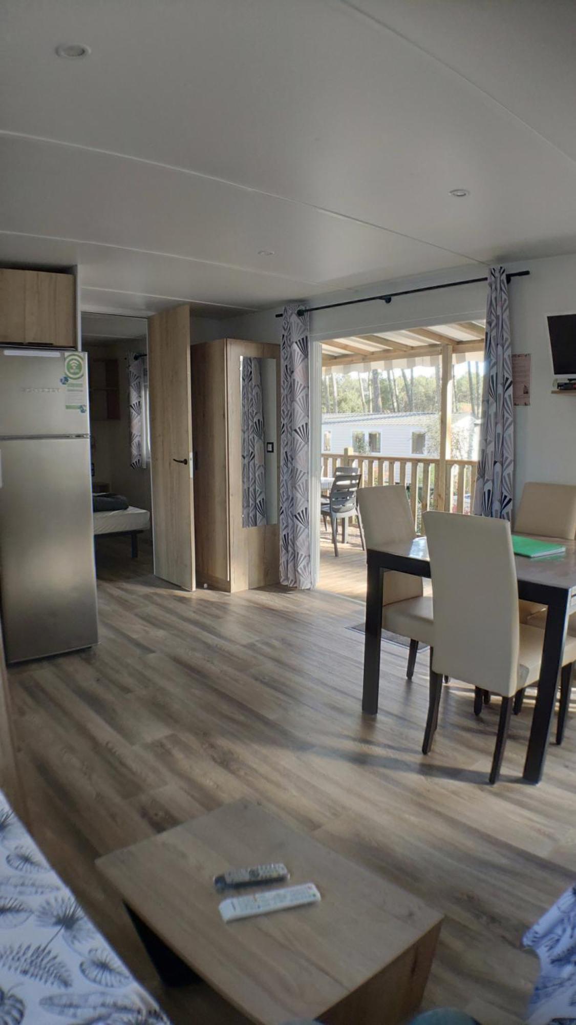 Mobil Home Tout Confort - Cote Landaise Saint-Julien-en-Born Exteriér fotografie