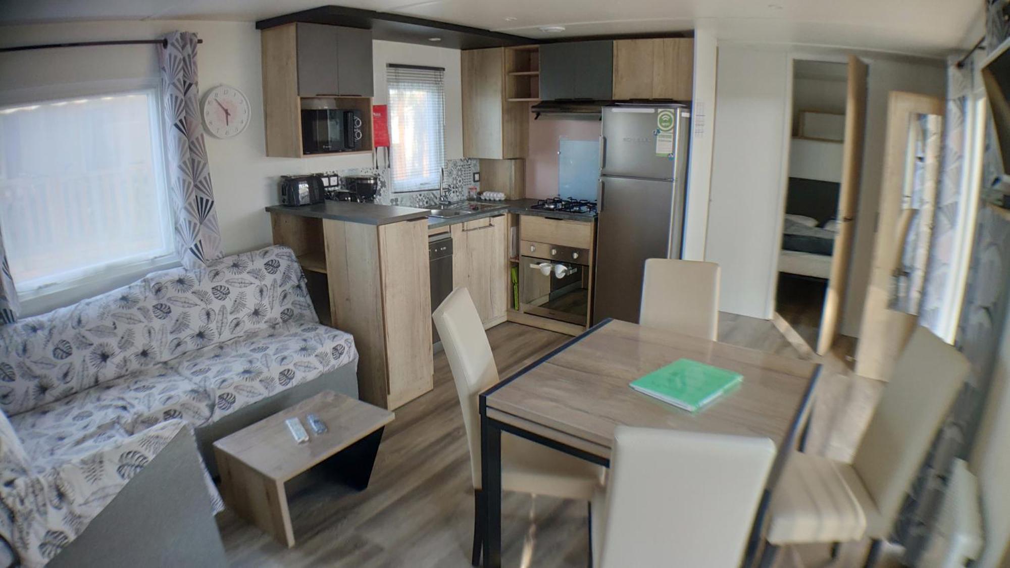 Mobil Home Tout Confort - Cote Landaise Saint-Julien-en-Born Exteriér fotografie